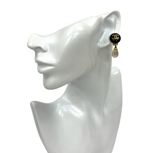 CHANEL Authentic Vintage Black Pearl Logo Earrings